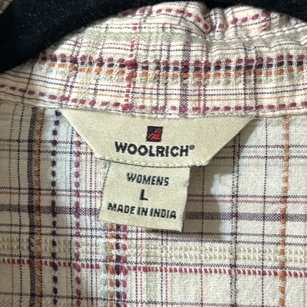 Woolrich button down shirt - Picture 2 of 7